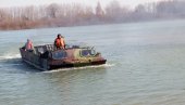 DESANT REČNE FLOTILE: Sava je savladana! (FOTO)