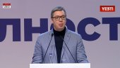 VUČIĆ U UŽICU: Puna hala dočekala predsednika - Sa vama vidim budućnost, srećna i nasmejana lica (VIDEO)