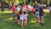 BESPLATNI UDŽBENICI ZA PRVAKE: Akcija za školarce na teritoriji Zrenjanina (FOTO) BESPLATNI UDŽBENICI ZA PRVAKE: Akcija za školarce na teritoriji Zrenjanina (FOTO)