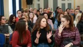 NAGRADE ZA PREKO 200 NAJBOLJIH: Grad Kikinda stipendira rekordan broj studenata