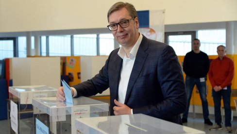 STIŽU ČESTITKE SVETSKIH ZVANIČNIKA: Lideri iskazali poštovanje Vučićevoj pobedi STIŽU ČESTITKE SVETSKIH ZVANIČNIKA: Lideri iskazali poštovanje Vučićevoj pobedi