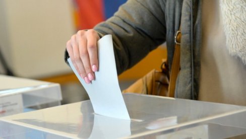 IZBORI U SRPSKOJ: Zatvorena biračka mesta