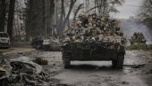 RAT U UKRAJINI: PVO LNR oborio Točku-U; Ruske snage u prodoru kod Popasne, preti okruženje 20.000 vojnika VSU (FOTO/VIDEO) RAT U UKRAJINI: PVO LNR oborio Točku-U; Ruske snage u prodoru kod Popasne, preti okruženje 20.000 vojnika VSU (FOTO/VIDEO)