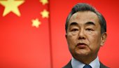 KINESKI MINISTAR: Peking poštuje suverenitet Danske na Grenlandu