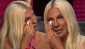 JELENA KARLEUŠA NEUTEŠNA: Bolan dan za pevačicu - objavila potresne uspomene (FOTO) JELENA KARLEUŠA NEUTEŠNA: Bolan dan za pevačicu - objavila potresne uspomene (FOTO)