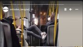 SEO, PRIPALIO CIGARETU, PA PODIGAO NOGE: Bahato ponašanje u autobusu u Beogradu, a izgrednik - maloletnik! (FOTO)