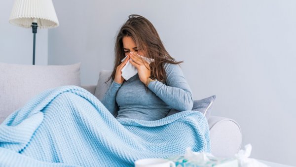 ВИРУС ВЕЋ РЕГИСТРОВАН, ВАКЦИНА СПРЕМНА: Да ли ће грип ове године „ударити“ јаче