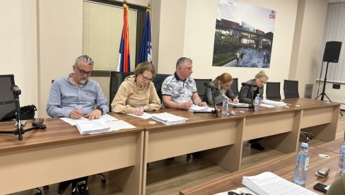 USVOJENO 15 ŽALBI: Gradska izborna komisija održala 34. sednicu USVOJENO 15 ŽALBI: Gradska izborna komisija održala 34. sednicu
