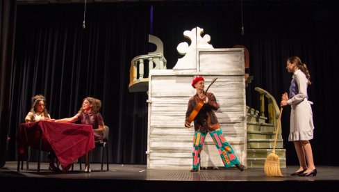 GLUMAČKI TALENTI NA SCENI: Međunarodni festival u DKCB četiri dana