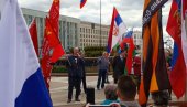 СРПСКА ЗАСТАВА ВИЈОРИ СЕ У ЦЕНТРУ МИНСКА: У Белорусији одржан митинг подршке Русији (ФОТО/ВИДЕО)