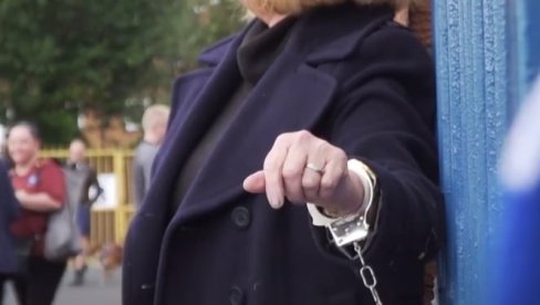 PREDSEDNICA SE VEZIVALA ZA CEV, A SAD... Fudbalska bajka, vaskrsava klub star 123 godine PREDSEDNICA SE VEZIVALA ZA CEV, A SAD... Fudbalska bajka, vaskrsava klub star 123 godine