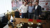 ВРЕМЕ РАДИ ЗА ДЕВОЈКЕ: Трофејни тренер Ратко Павличевић смтра да су младе одбојкашице Жечезничара заслужено освојиле титулу шампиона