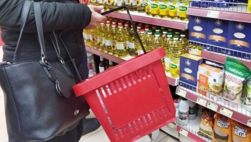 NERADNA NEDELJA PO NOVIM PRAVILIMA? Poslodavci, zaposleni u trgovini, ali i građani Crne Gore iščekuju objavljivanje konačne odluke: