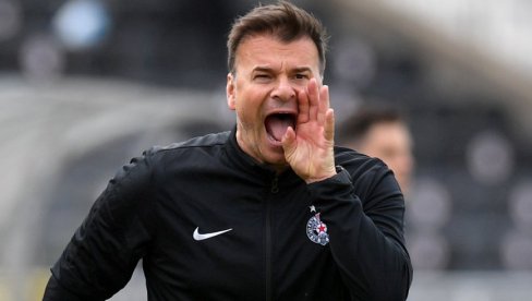 SKANDAL NA UTAKMICI TURSKE LIGE: Stanojević želeo da izvrši izmenu, igrač odbio da izađe sa terena (VIDEO)