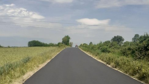 REKONSTUISANA ULICA DOBRIVOJA MAKSIMOVIĆA U ŠILJAKOVCU: Završeni radovi na obnovi saobraćajnice u Barajevu REKONSTUISANA ULICA DOBRIVOJA MAKSIMOVIĆA U ŠILJAKOVCU: Završeni radovi na obnovi saobraćajnice u Barajevu