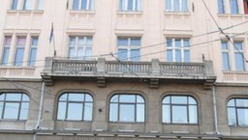 КОНЦЕРТ МУЗИКА ЈЕ ОПАСНА: Славни пијаниста, композитор и диригент Никола Пјовани на Коларцу КОНЦЕРТ МУЗИКА ЈЕ ОПАСНА: Славни пијаниста, композитор и диригент Никола Пјовани на Коларцу