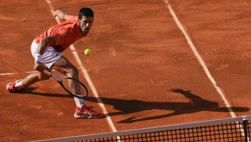 NOVAK JE OVO ZASLUŽIO: Fantastičan doček za srpskog tenisera na Šatrijeu (VIDEO) NOVAK JE OVO ZASLUŽIO: Fantastičan doček za srpskog tenisera na Šatrijeu (VIDEO)