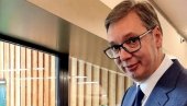 NAJBOLJE OSVEŽENJE: Evo šta Vučić radi u pauzi između sastanaka u Davosu (FOTO)