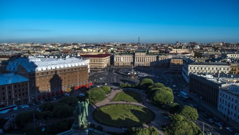 РУСИЈА ЗАТВАРА КОНЗУЛАТ ПОЉСКЕ У САНКТ ПЕТЕРБУРГУ: Троје дипломатских службеника биће протерано