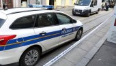 IZ AUTOMOBILA IZAŠAO SA AUTOMATSKOM PUŠKOM: Drama u Rijeci, uhapšen muškarac