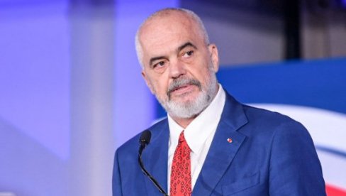 ОГЛАСИО СЕ РАМА НАКОН ШТО ЈЕ ГУРНУО НОВИНАРКУ: Скандалозна изјава албанског премијера