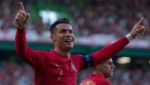 RONALDO NEMA MILOSTI: Portugalija i Kristijano zaustavljaju lokomotivu