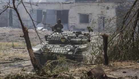 (UŽIVO) RAT U UKRAJINI: Bataljon pobegao iz rovova; Specijalna jedinica Kraken odbila da ide u Donbas (VIDEO) (UŽIVO) RAT U UKRAJINI: Bataljon pobegao iz rovova; Specijalna jedinica Kraken odbila da ide u Donbas (VIDEO)