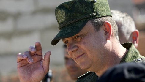 NAS, RUSE, NEMOGUĆE JE SLOMITI: Leonid Pasečnik, predsednik Luganske Narodne Republike za Novosti - Nije bitno šta priznaje Zapad NAS, RUSE, NEMOGUĆE JE SLOMITI: Leonid Pasečnik, predsednik Luganske Narodne Republike za Novosti - Nije bitno šta priznaje Zapad