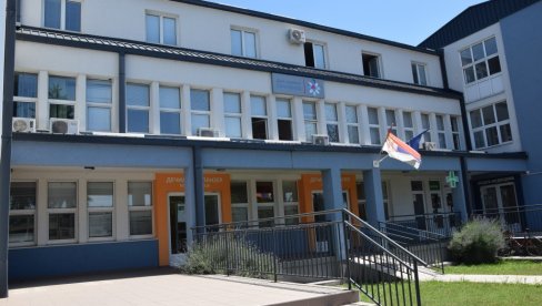 EPIDEMIOLOŠKA SITUACIJA U SVILAJNCU: Pozitivno pet Svilajnčana, pregledano šest puta više nego juče EPIDEMIOLOŠKA SITUACIJA U SVILAJNCU: Pozitivno pet Svilajnčana, pregledano šest puta više nego juče