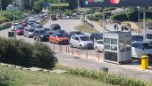 RAMPA ZA NEZVANE POSETIOCE: Novi način naplate ulaska u naselje Partizan na Adi Ciganliji