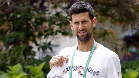 NOVAK ĐOKOVIĆ BEZ OVE NAMIRNICE NE MOŽE: Srpski as otkrio koja je to hrana neizostavni deo njegove trpeze NOVAK ĐOKOVIĆ BEZ OVE NAMIRNICE NE MOŽE: Srpski as otkrio koja je to hrana neizostavni deo njegove trpeze