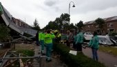 LETELI KROVOVI I FASADE SA KUĆA: Tornado u Holandiji nosio sve pred sobom, poginula jedna, povređeno 10 osoba! (VIDEO)