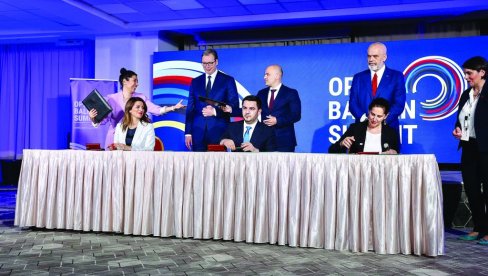 OTVORENI BALKAN: Letnja sezona veći broj stranih turista u Srbiji, Albaniji i Severnoj Makedoniji OTVORENI BALKAN: Letnja sezona veći broj stranih turista u Srbiji, Albaniji i Severnoj Makedoniji