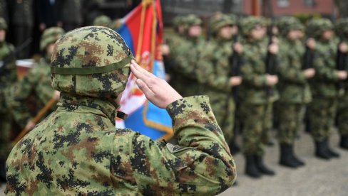 U KASARNE NA ČETIRI MESECA: Generalštab Vojske Srbije pokrenuo inicijativu da se reaktivira zakon o obaveznom služenju vojnog roka