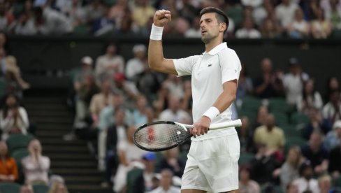NOVAK ĐOKOVIĆ RUŠI SVE REKORDE: Srbin šalje u istoriju još jednu tenisku legendu NOVAK ĐOKOVIĆ RUŠI SVE REKORDE: Srbin šalje u istoriju još jednu tenisku legendu