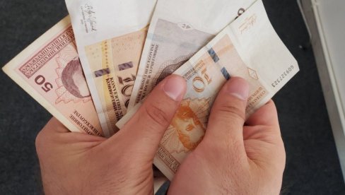 POMOĆ MLADIMA OD 100 KM: Isplata kreće za nekoliko dana POMOĆ MLADIMA OD 100 KM: Isplata kreće za nekoliko dana