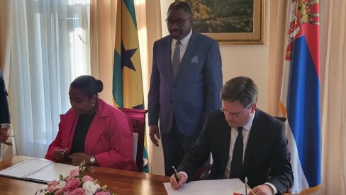 SELAKOVIĆ S PREMIJEROM SAO TOME I PRINCIPE: Potpisan Sporazum o ukidanju viza na diplomatske i službene pasoše SELAKOVIĆ S PREMIJEROM SAO TOME I PRINCIPE: Potpisan Sporazum o ukidanju viza na diplomatske i službene pasoše