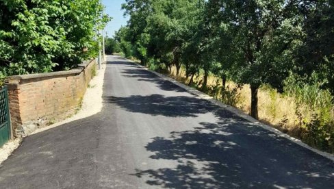KOSTOLAC: Asfaltirane ulice u Klenovniku i Petki KOSTOLAC: Asfaltirane ulice u Klenovniku i Petki
