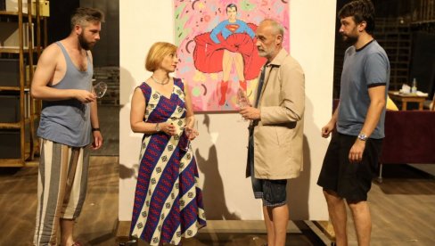 PREMIJERA SITNICE KOJE ŽIVOT ZNAČE: Prvo izvođenje 12. avgusta u Tivtu, u oktobru u Beogradu PREMIJERA SITNICE KOJE ŽIVOT ZNAČE: Prvo izvođenje 12. avgusta u Tivtu, u oktobru u Beogradu