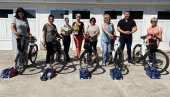 ELEKTRIČNI BICIKLI ZA GERONTODOMAĆICE: Nemački GIZ podržao negovateljice iz Plandišta ELEKTRIČNI BICIKLI ZA GERONTODOMAĆICE: Nemački GIZ podržao negovateljice iz Plandišta
