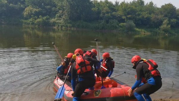 ПОПЛАВЕ МЕЊАЛЕ ЗАПАДНУ МОРАВУ: Зашто је опасна река у којој је страдао млади Ђорђе Недељковић?