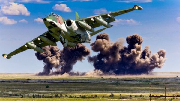 РАТ У УКРАЈИНИ: Оборена два украјинска Су-25, уништено 26 тенкова (ФОТО/ВИДЕО)