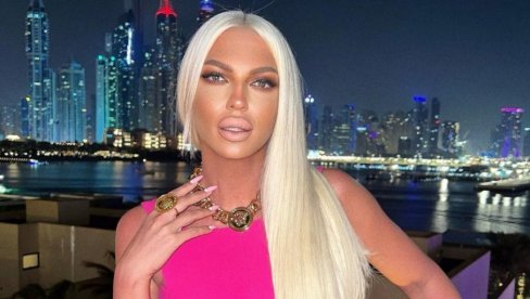 CRNO JE NJENA BOJA: Karleuša provocira u Dubaiju - Za par minuta 20.000 lajkova, komentari samo pljušte (FOTO)