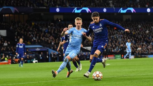 ZVEZDA REAL MADRIDA OPLJAČKANA: Valverde i njegova devojka doživeli veliku neprijatnost na Ibici ZVEZDA REAL MADRIDA OPLJAČKANA: Valverde i njegova devojka doživeli veliku neprijatnost na Ibici