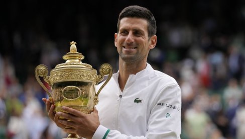 NOVAK DELUJE OPUŠTENO NA TRAVNATOJ PODLOZI: Bivša teniserka nema dilemu oko favorita na Vimbldonu