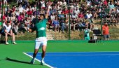 BILI SRBIN, HRVAT, SLOVENAC I BOSANAC... Novak Đoković izazvao euforiju na otvaranju teniskih terena pored bosanskih piramida (FOTO/VIDEO)
