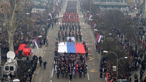 СРСПКА СПРЕМА ОДЛУКУ, БОСАНСКИ ЛОНАЦ ПРЕД ЕКСПЛОЗИЈОМ: Србија и Вучић на великом искушењу