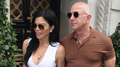 BEZOS I LOREN SANČEZ: Razmenili bračne zavete pred sutrašnje venčanje
