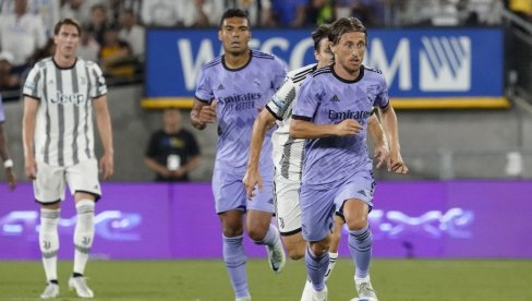 VLAHOVIĆ NEĆE PO DOBROM PAMTITI REAL: Španci dominirali u neverovatnoj atmosferi (VIDEO/FOTO) VLAHOVIĆ NEĆE PO DOBROM PAMTITI REAL: Španci dominirali u neverovatnoj atmosferi (VIDEO/FOTO)