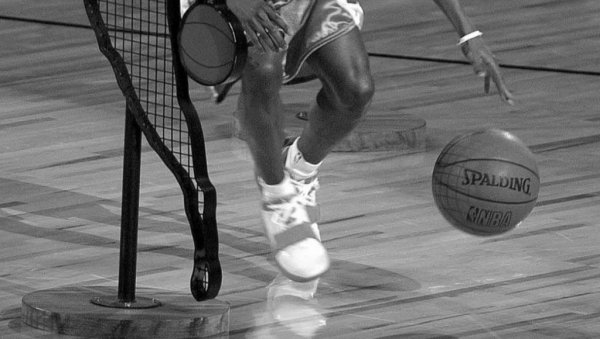 НБА ТУГУЈЕ: Умрла једна од највећих звезда кошарке свих времена